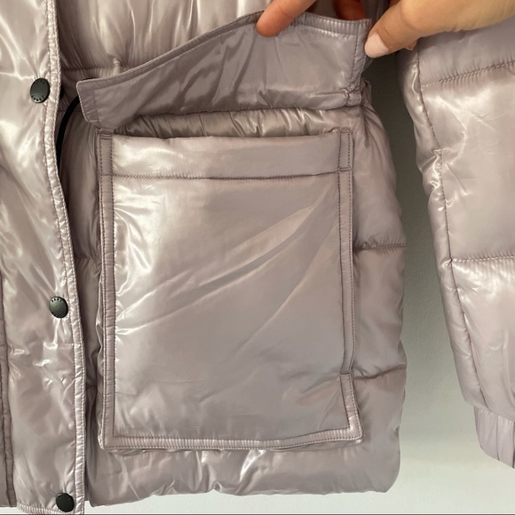 NEW DKNY Hooded Puffer Jacket in Metallic Wren size S - Picture 7 of 12